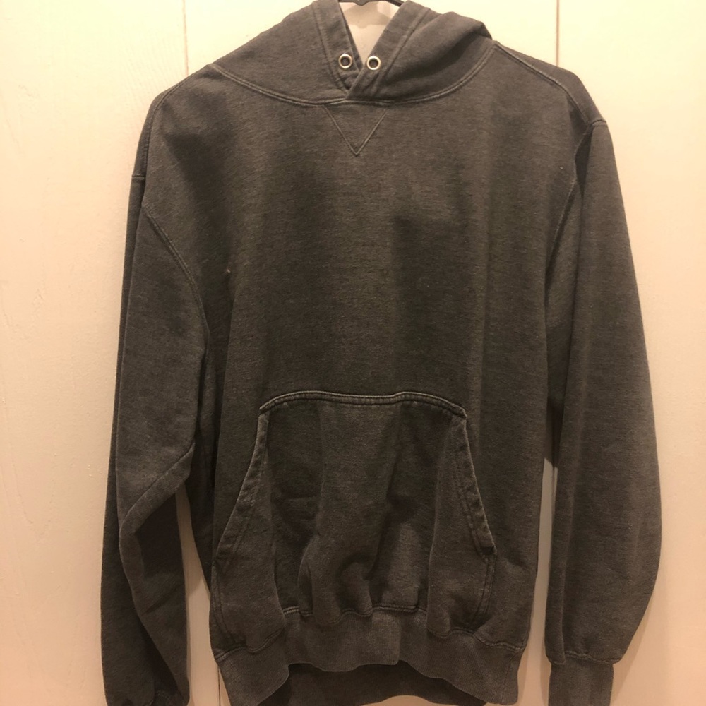 gray hoodie no tag